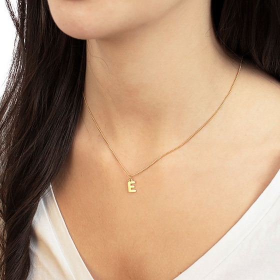 NASZYJNIK damski POZŁACANY 24k litera E mała
