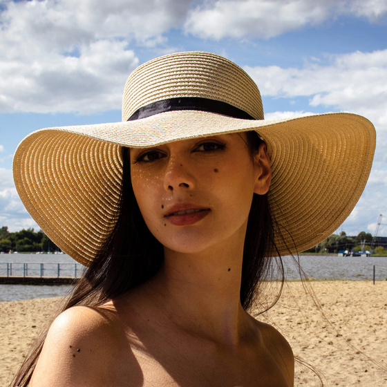 KAPELUSZ plażowy DAMSKI SŁOMKOWY kokarda letni SŁOMIANY duże rondo