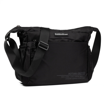 LISTONOSZKA SASZETKA torba na ramię MIEJSKA POJEMNA