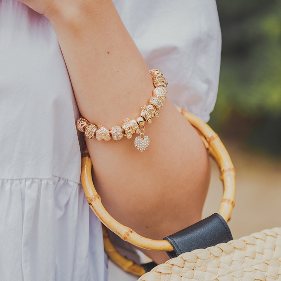 BRANSOLETKA damska CHARMS złota SERCE gold