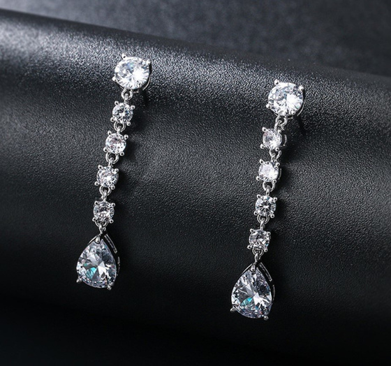 KOLCZYKI damskie eleganckie długie ŚLUBNE cyrkonie kryształki ślub