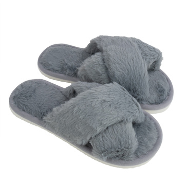 KAPCIE damskie Ciepłe PLUSZOWE CIAPY OCIEPLANE r. 40-41