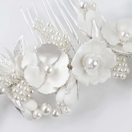 OZDOBA do włosów kwiatki GRZEBYK perełki ŚLUBNA