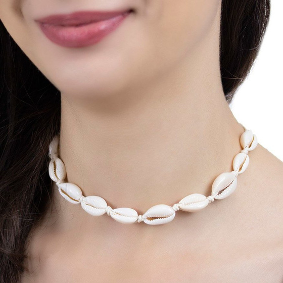 CHOKER naszyjnik wiązany MUSZELKI biały SZNUREK