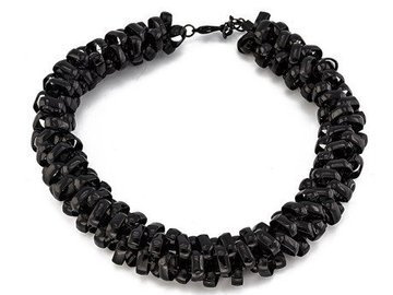 KOLIA naszyjnik czarna ELEMENTY 3D