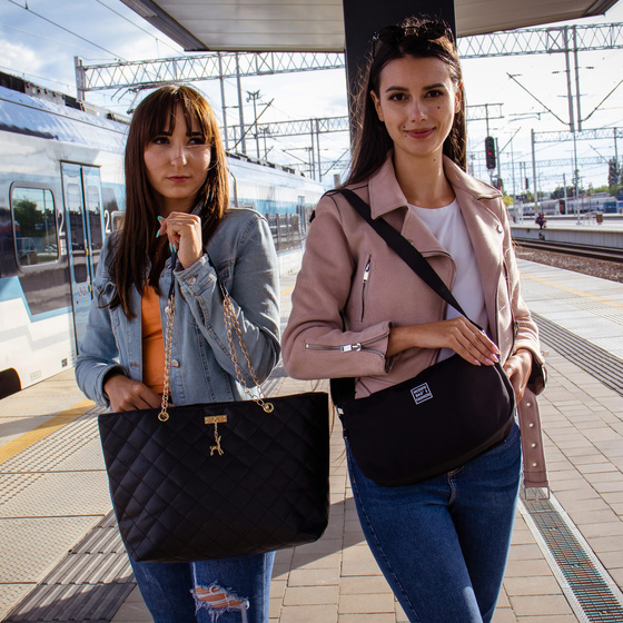 TOREBKA na ramię mała damska LISTONOSZKA młodzieżowa torba