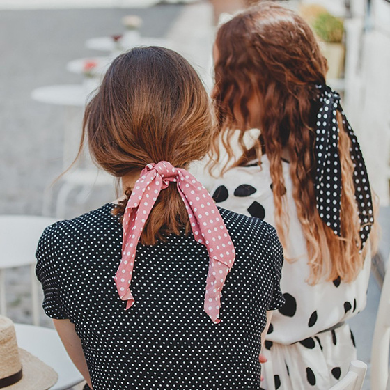 GUMKA do włosów APASZKA kropki CZARNA scrunchies