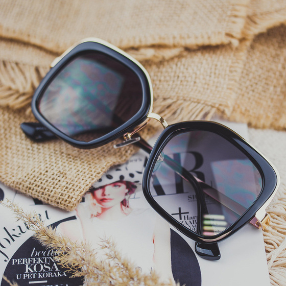 OKULARY przeciwsłoneczne DAMSKIE czarne ZŁOTE duże