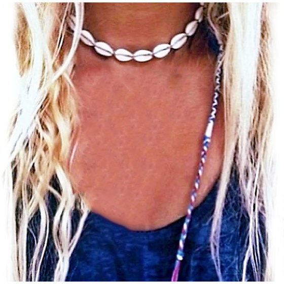 CHOKER naszyjnik DŁUGI Z MUSZELEK wiązany beż