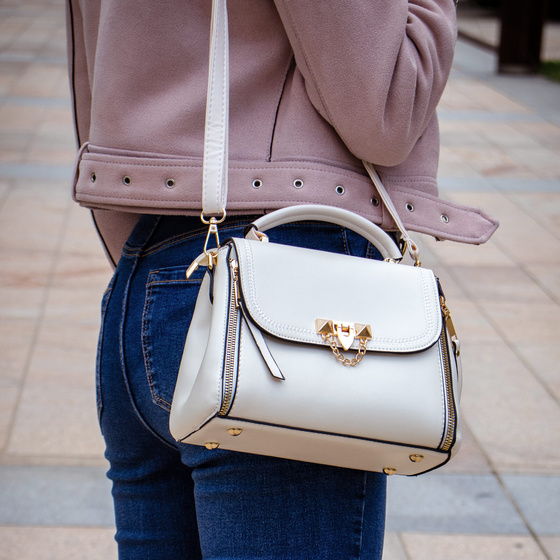 Alessio TOREBKA mała MIEJSKA KUFEREK torba DAMSKA na ramię LISTONOSZKA